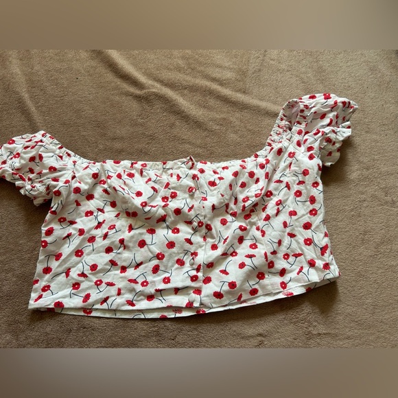 Princess Polly Tops - Princess Polly Kiewa Crop Top 
US 12 / White
